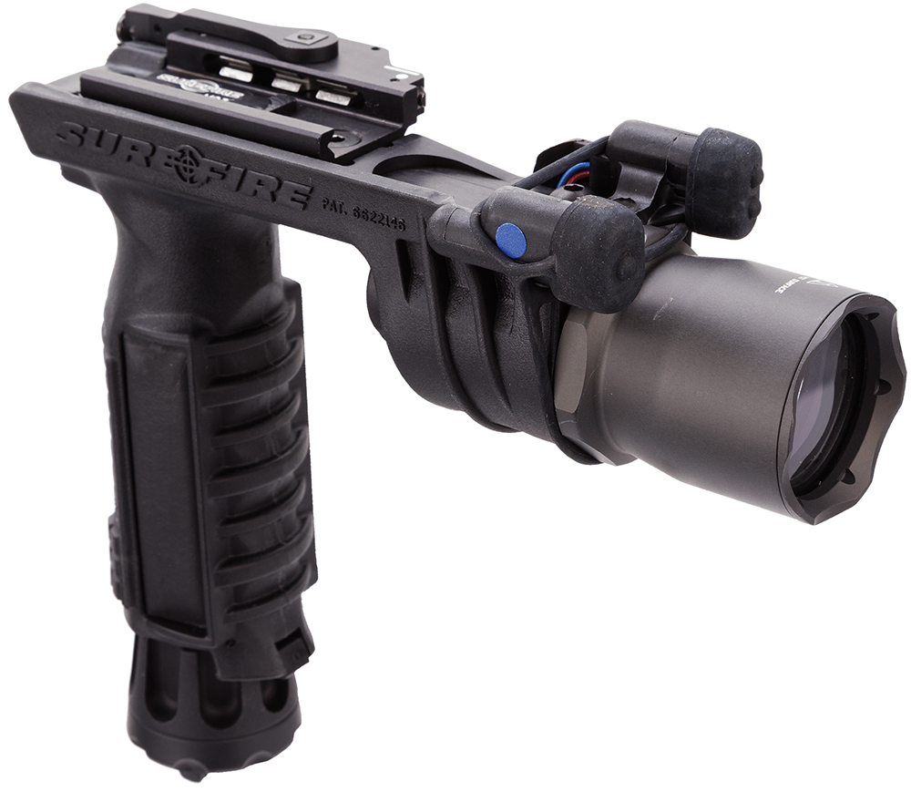 Surefire M900ABL M900A Vertical Foregrip WeaponLight w/Swing Lever Blue