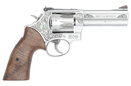 SMITH & WESSON 686 PLUS 357 MAG 4.1IN BARREL 7RD SS ENGRAVED WALNUT GRIPS 14783